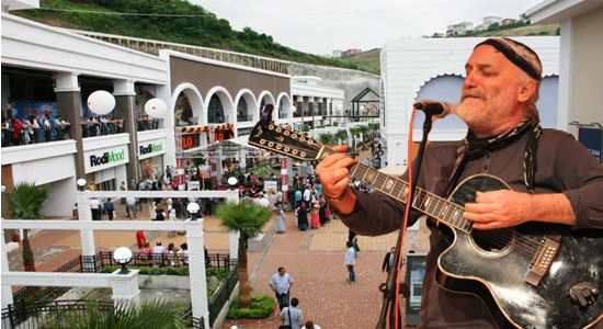 KARADENZDE 25 MOBLYA FRMASINI BRARAYA GETREN MOBLYA OUTLET AILDI